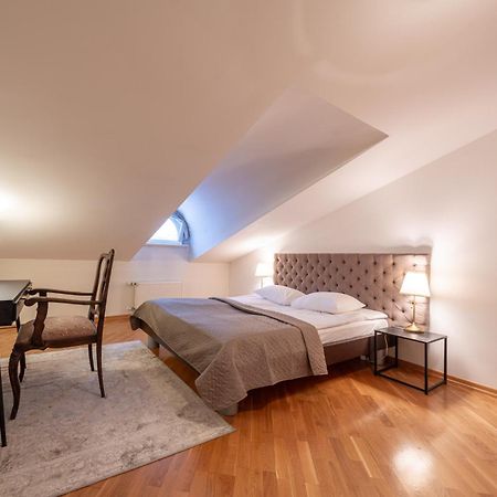 Old Town - Demini Apartment 塔林 外观 照片